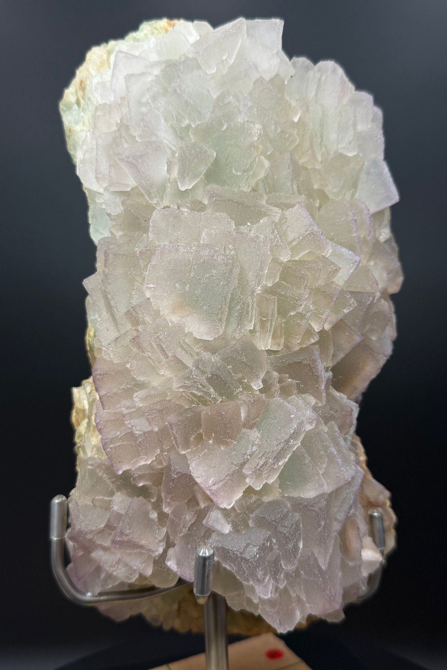 Rare Bi-Color Stacked Tabular Fluorite – 12” | 6.95 Kg