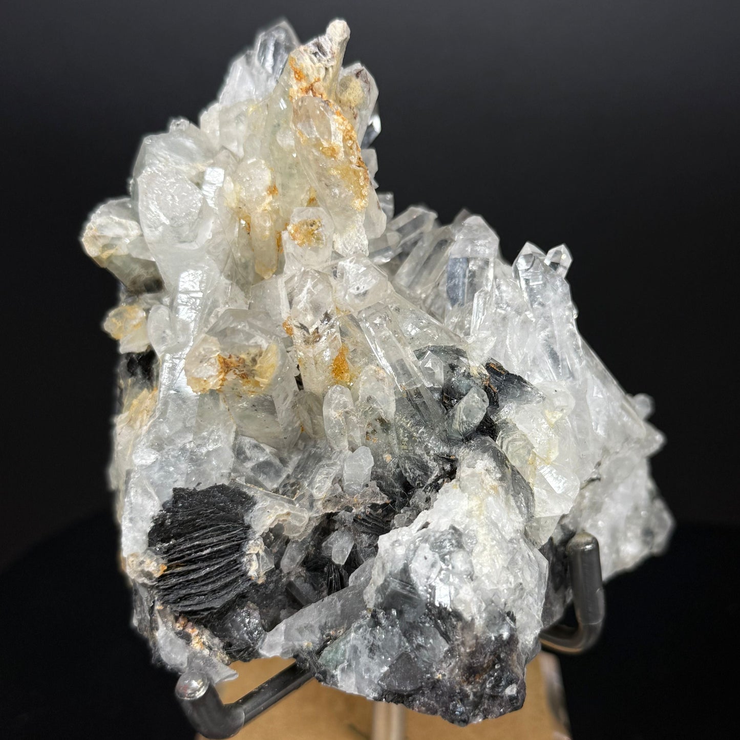 Rare Quartz Cluster with Specularite Roses & Garden Quartz Inclusions – 3.84” | 0.87 Kg
