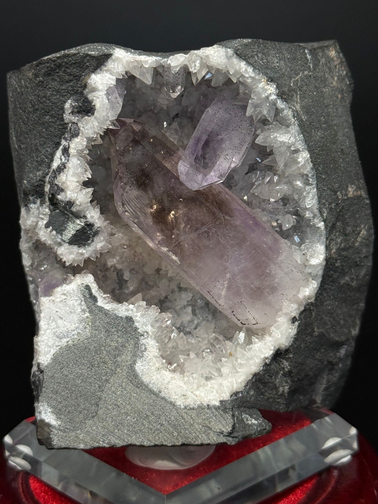 Rare Brandbert Quartz – 3.36” | 0.43 Kg