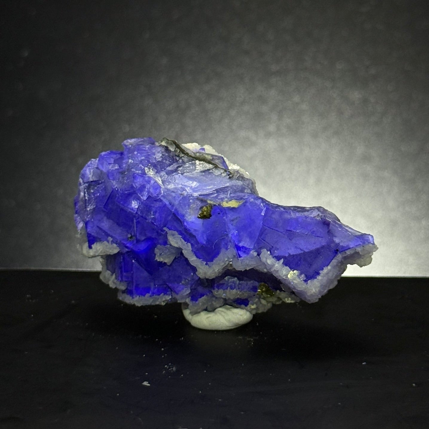 Yao Gang Xian Fluorite from Hunan Province 8 - 113.4g