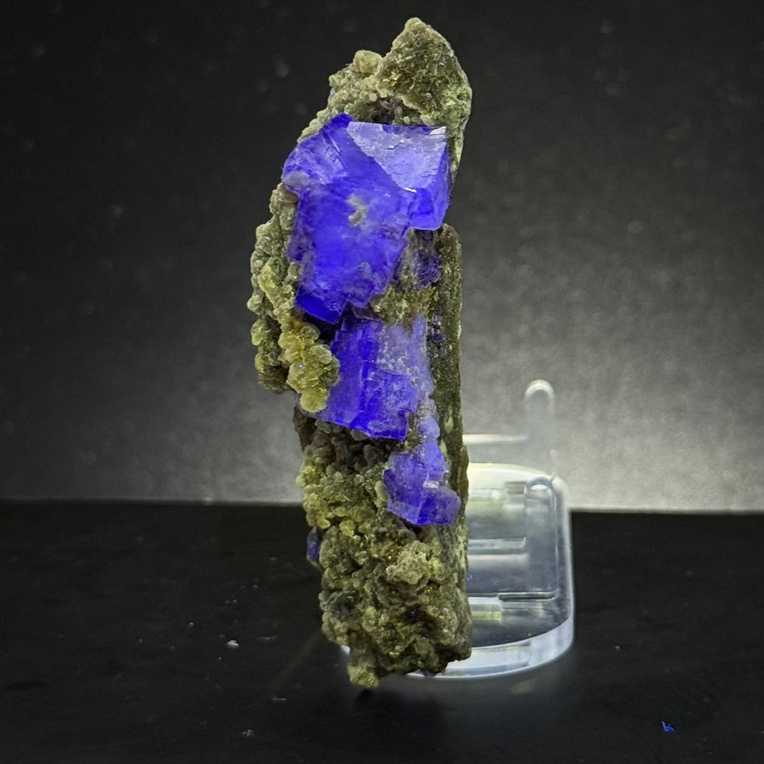 Yao Gang Xian Fluorite from Hunan Province 9 - 79.38g