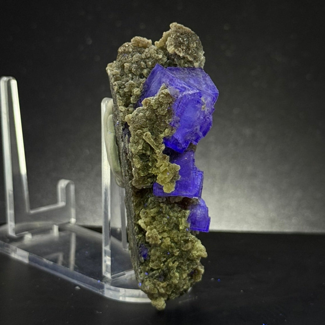 Yao Gang Xian Fluorite from Hunan Province 9 - 79.38g