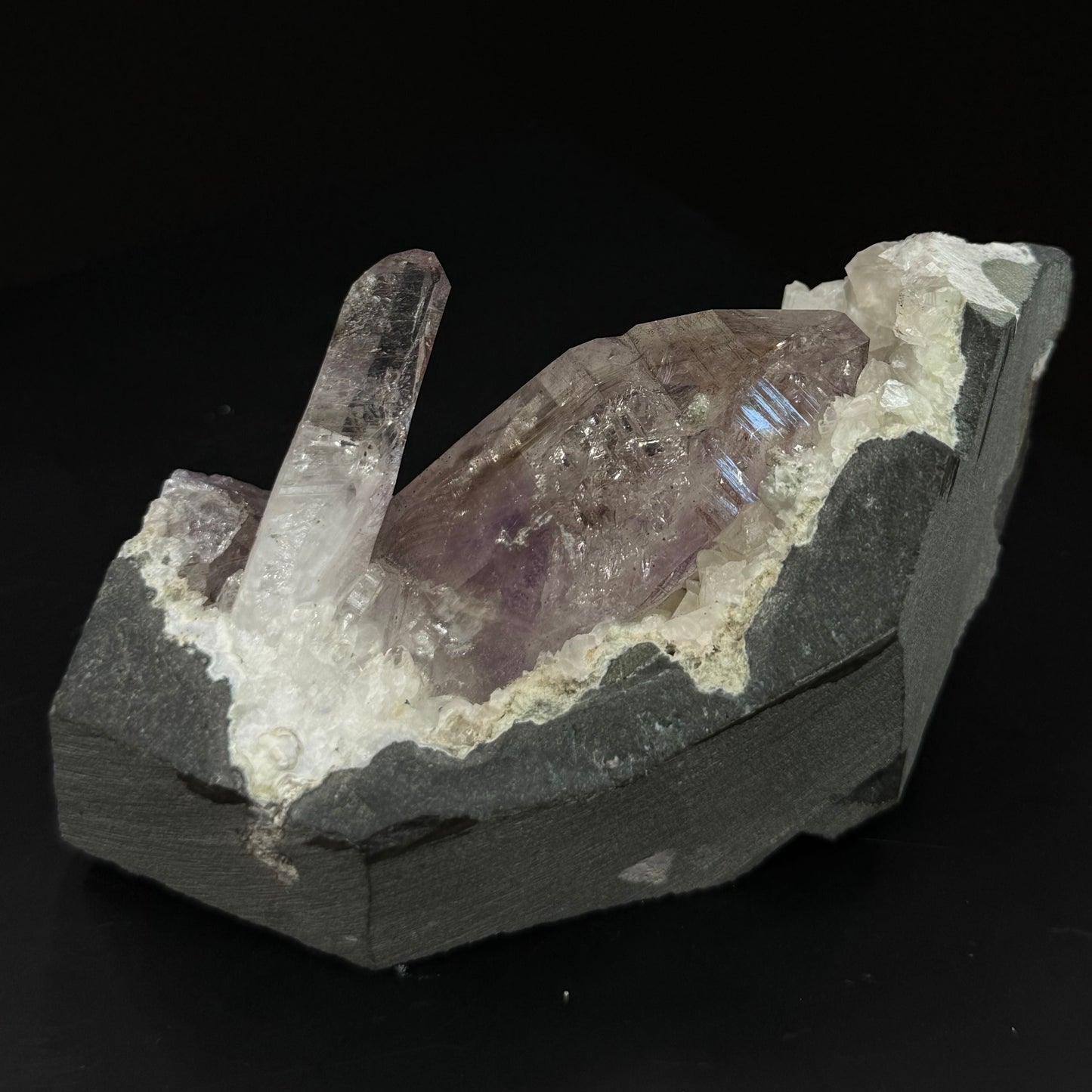 Rare Brandbert Quartz – 5.33” | 0.53 Kg