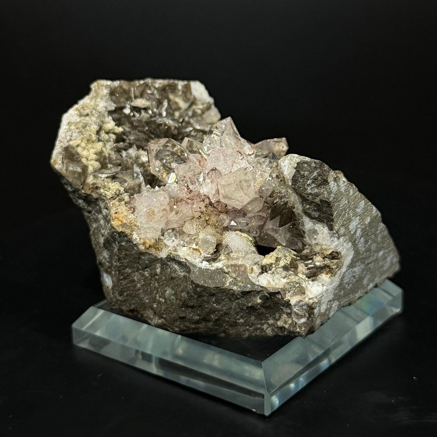 Rare Brandbert Quartz – 3.06” | 0.26 Kg