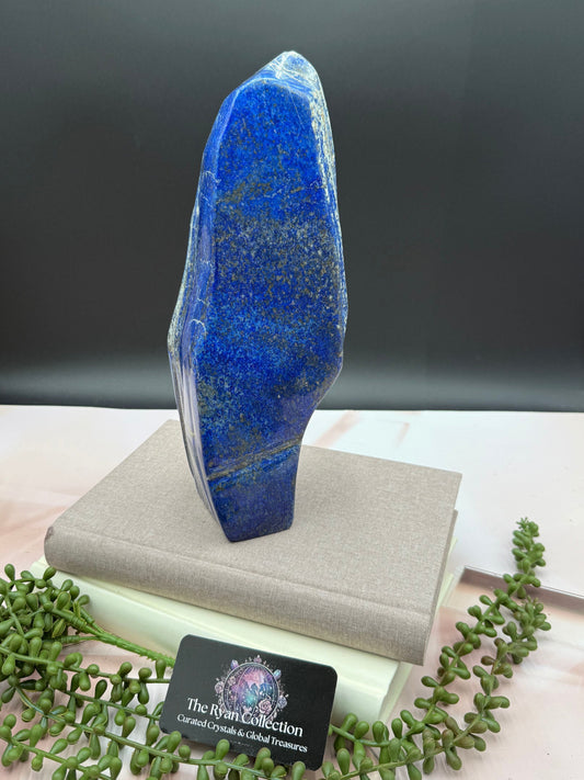 Museum-Quality Lapis Lazuli Freeform – 11.25” | 4.57 Kg
